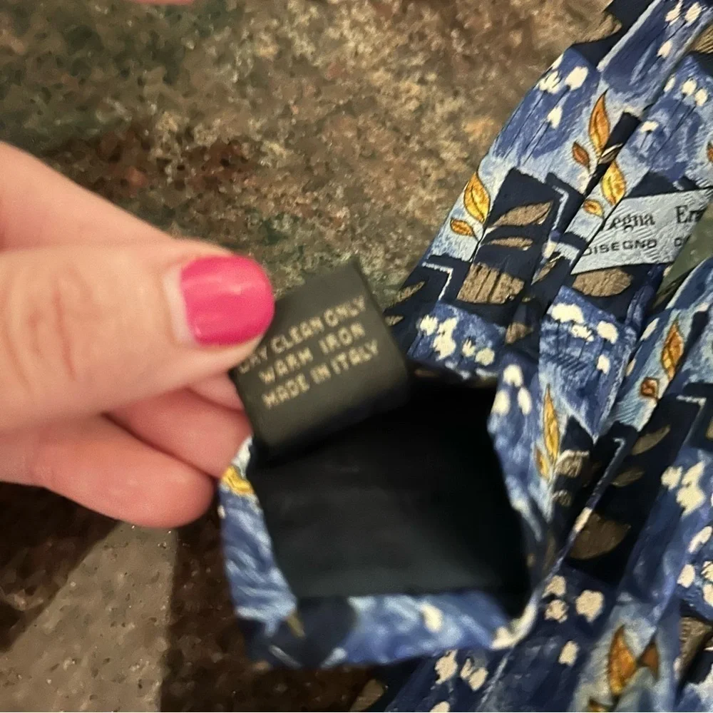 Ermengildo Zegna All Silk printed tie Italy blue leaves preppy designer